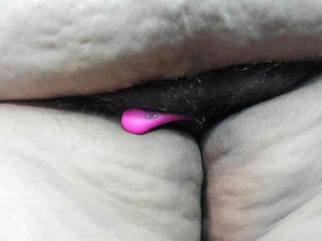 AlondraZaens webcam