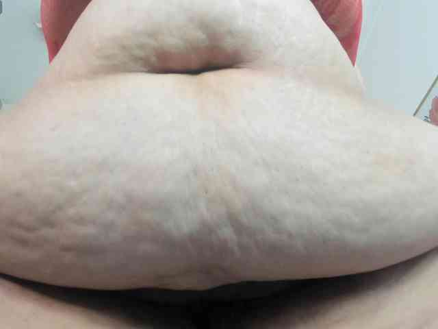 AlondraZaens webcam
