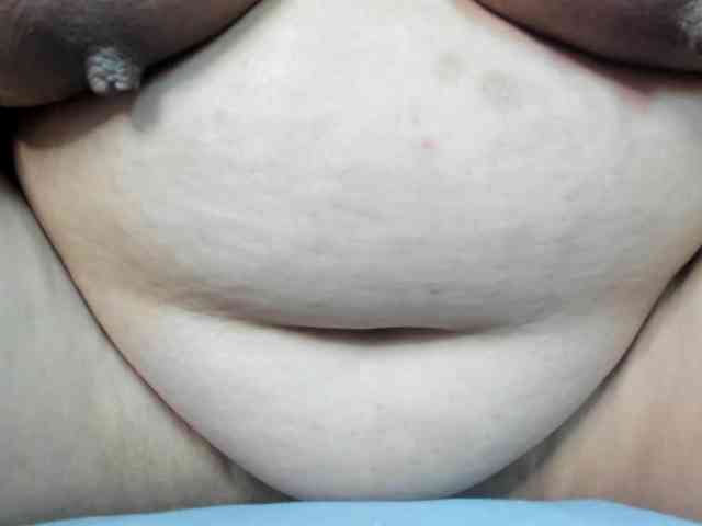 AlondraZaens webcam