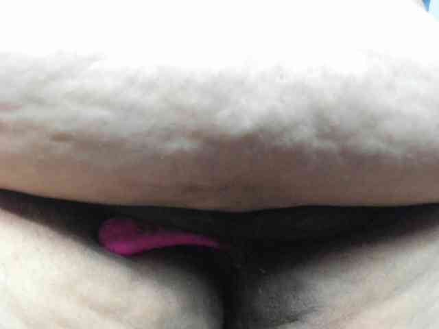 AlondraZaens webcam