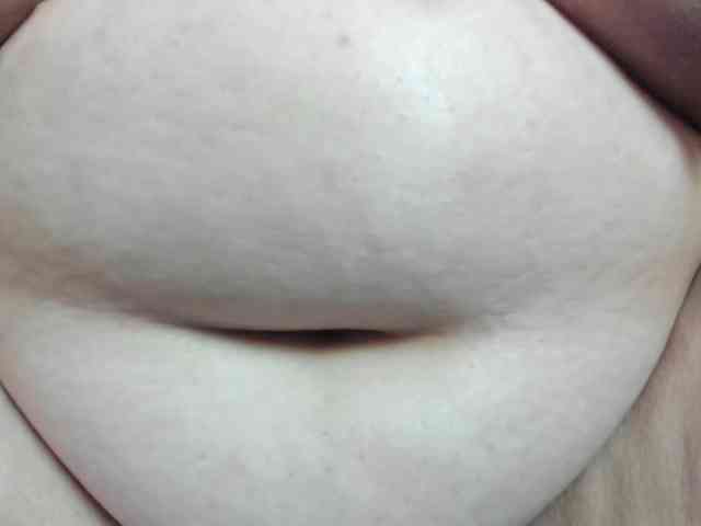 AlondraZaens webcam