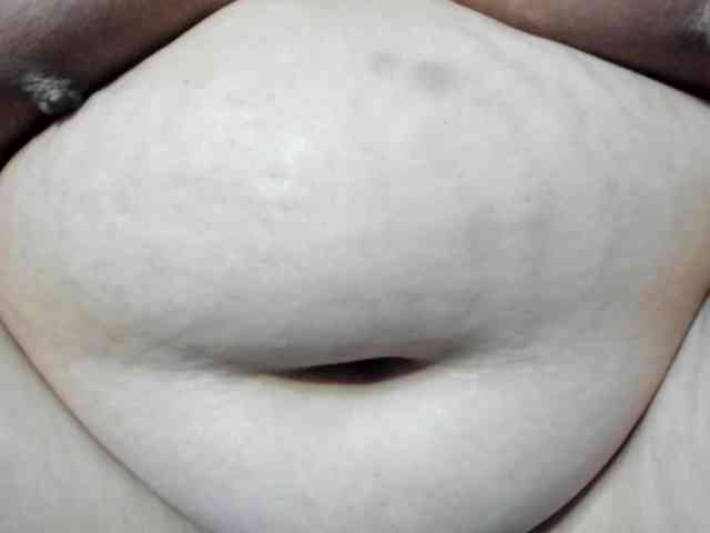 AlondraZaens webcam