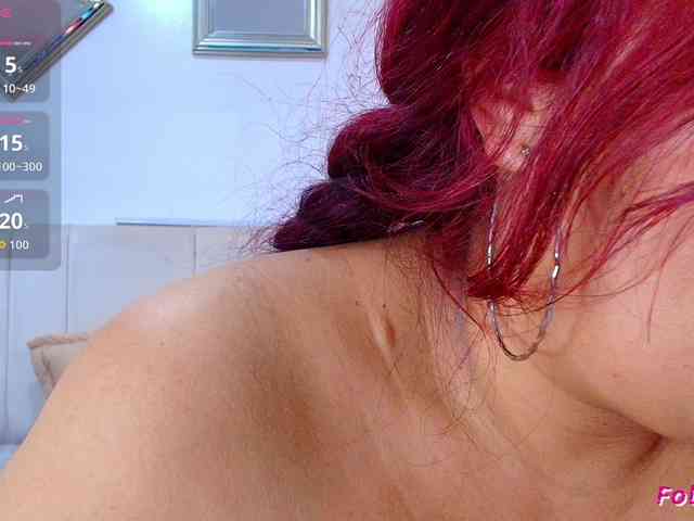 AlondraZaens webcam