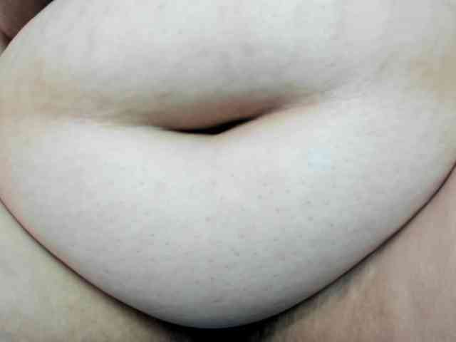 AlondraZaens webcam