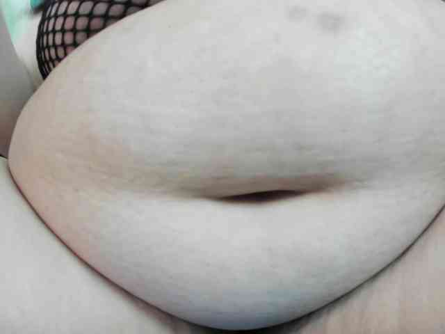 AlondraZaens webcam