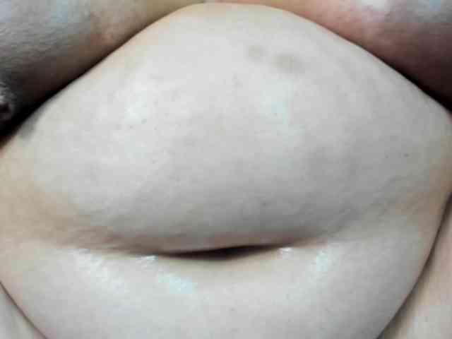 AlondraZaens webcam