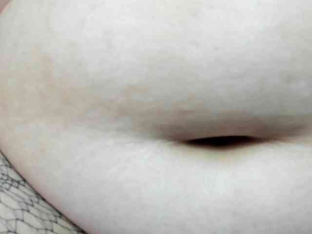 AlondraZaens webcam