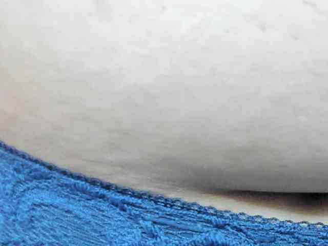AlondraZaens webcam