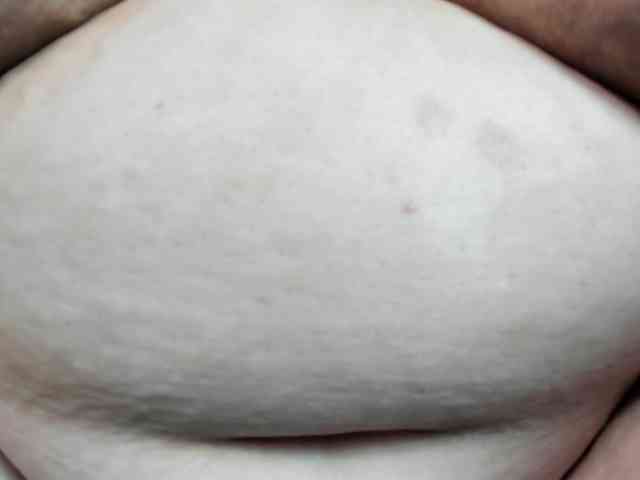 AlondraZaens webcam
