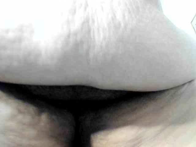 AlondraZaens webcam