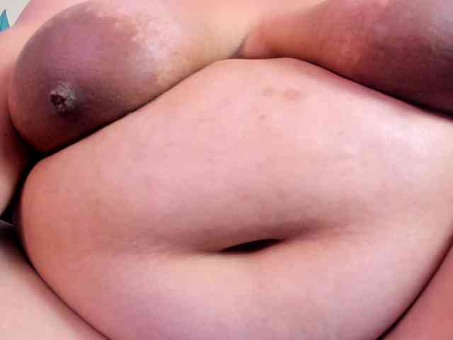 AlondraZaens webcam