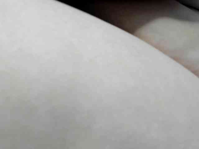 AlondraZaens webcam