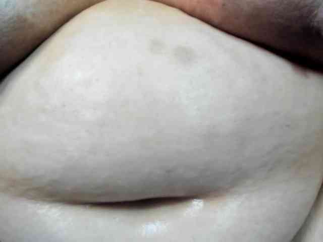 AlondraZaens webcam