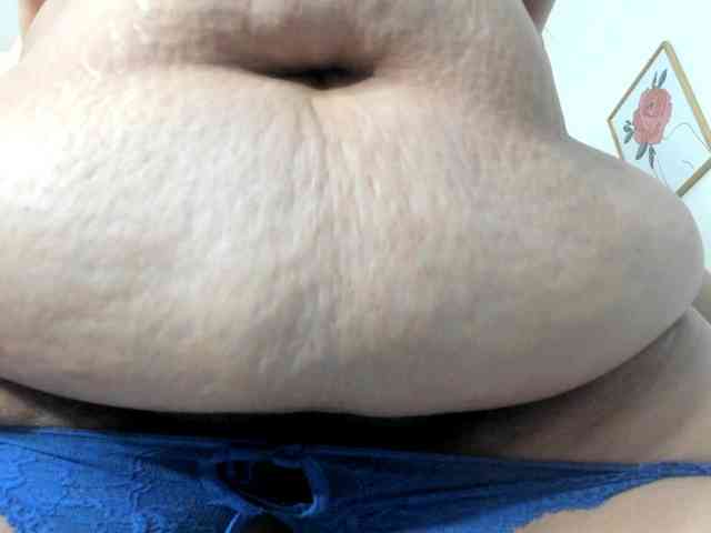 AlondraZaens webcam
