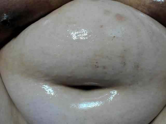 AlondraZaens webcam