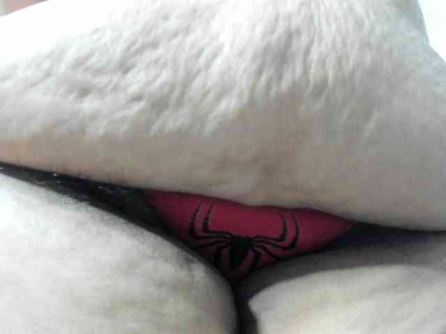 AlondraZaens webcam