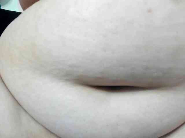 AlondraZaens webcam