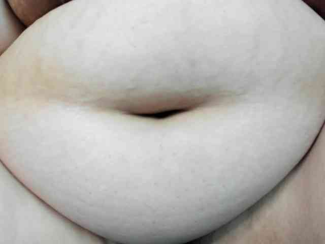 AlondraZaens webcam