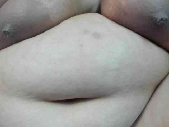 AlondraZaens webcam