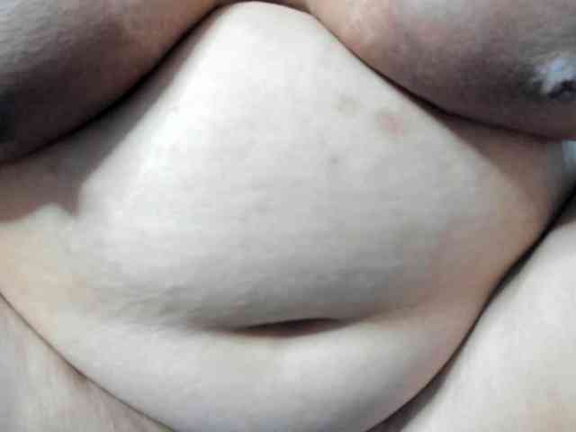 AlondraZaens webcam