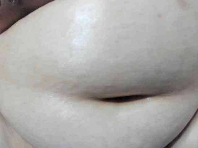 AlondraZaens webcam