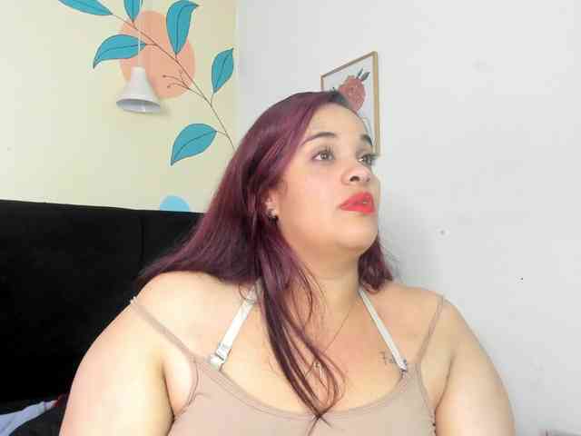 AlondraZaens webcam
