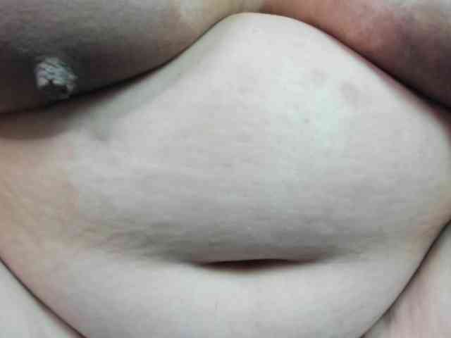 AlondraZaens webcam
