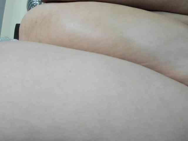 AlondraZaens webcam