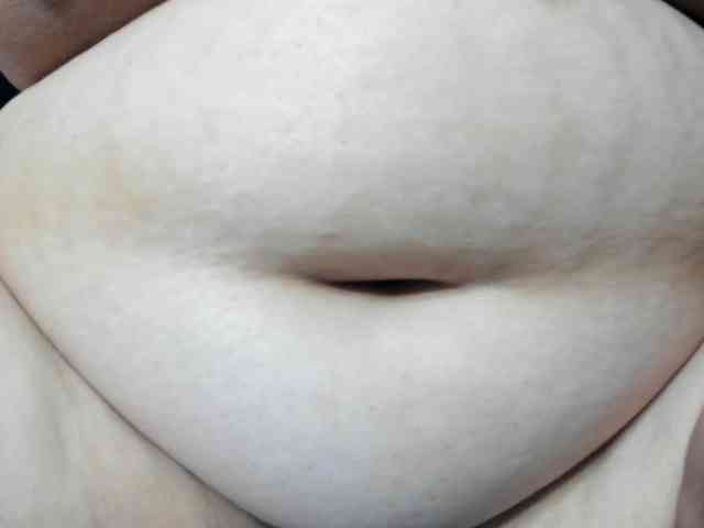 AlondraZaens webcam