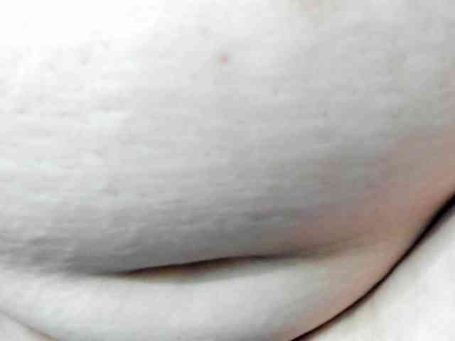 AlondraZaens webcam