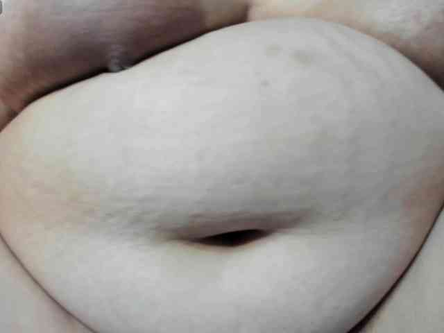 AlondraZaens webcam