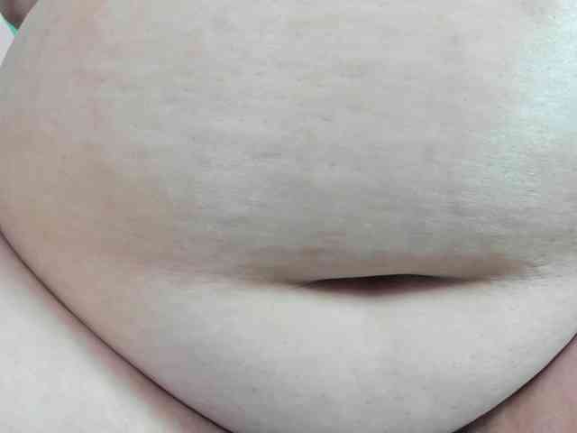 AlondraZaens webcam