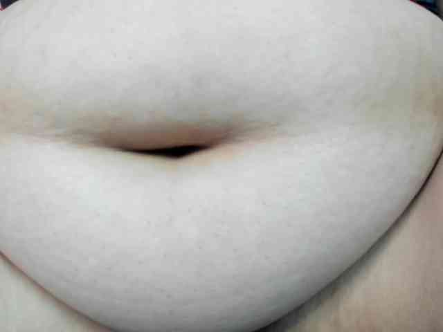 AlondraZaens webcam