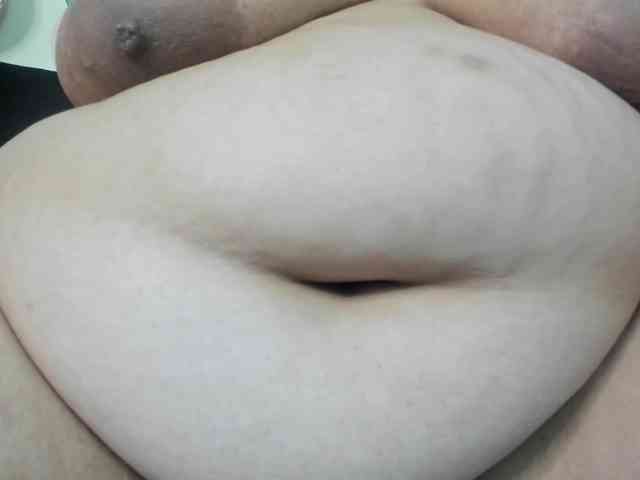AlondraZaens webcam