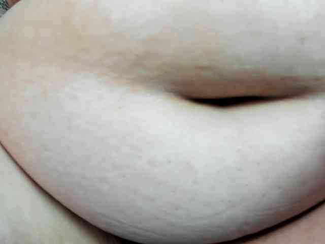AlondraZaens webcam