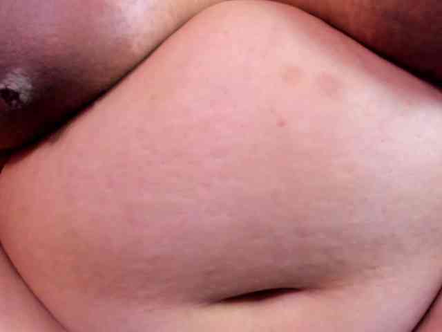 AlondraZaens webcam