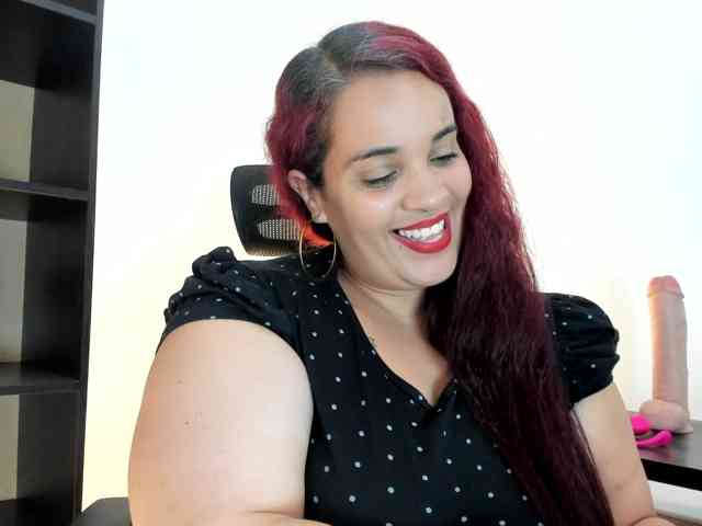 AlondraZaens webcam