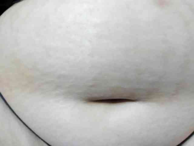 AlondraZaens webcam