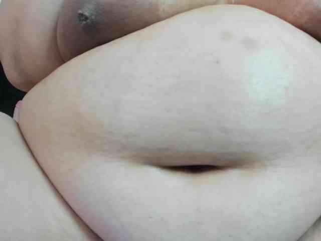 AlondraZaens webcam