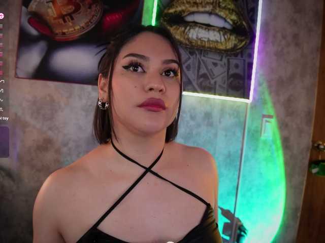 Ada-andDamian live cam on BongaCams