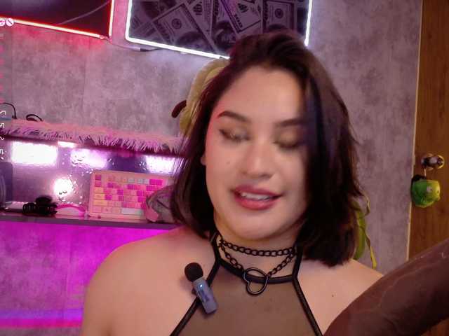 AdaKolex live webcam show