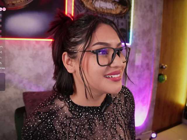Ada-andDamian live cam on BongaCams
