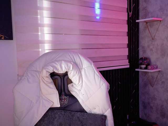 Ada-andDamian's BongaCams show and profile