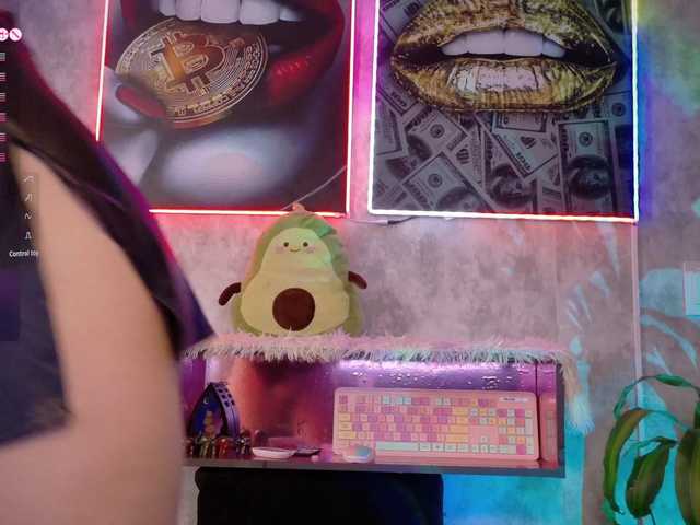 Ada-andDamian live cam on BongaCams