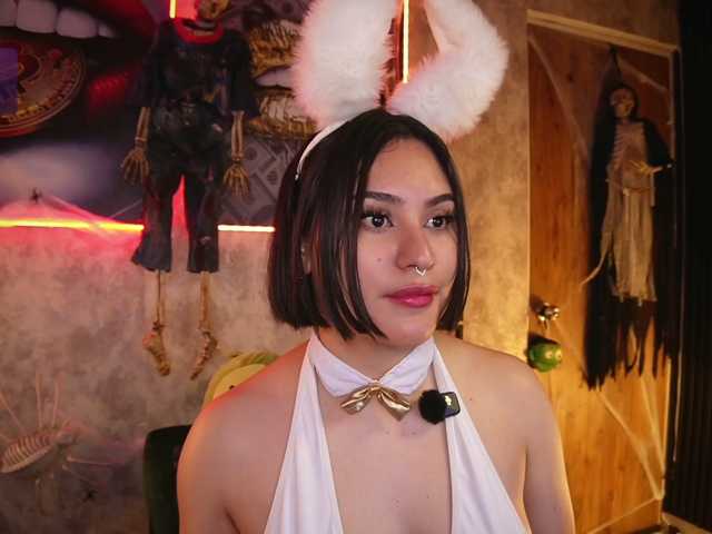 Ada-andDamian live cam on BongaCams
