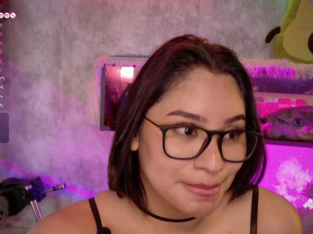 AdaKolex live webcam show