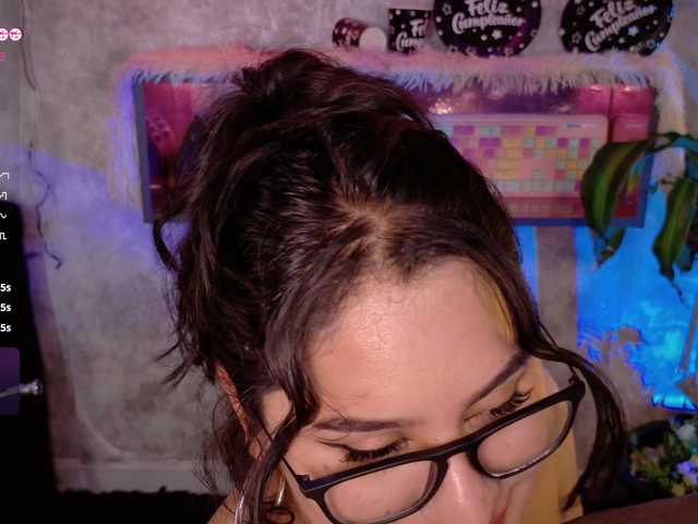 Ada-andDamian live cam on BongaCams