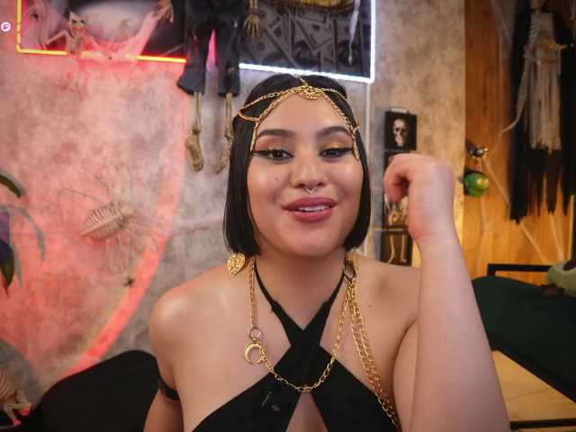 Ada-andDamian live cam on BongaCams