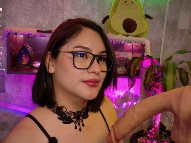Ada-andDamian live cam on BongaCams