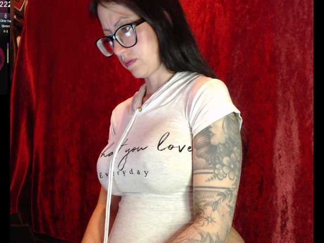 Abby-oxox's BongaCams show and profile